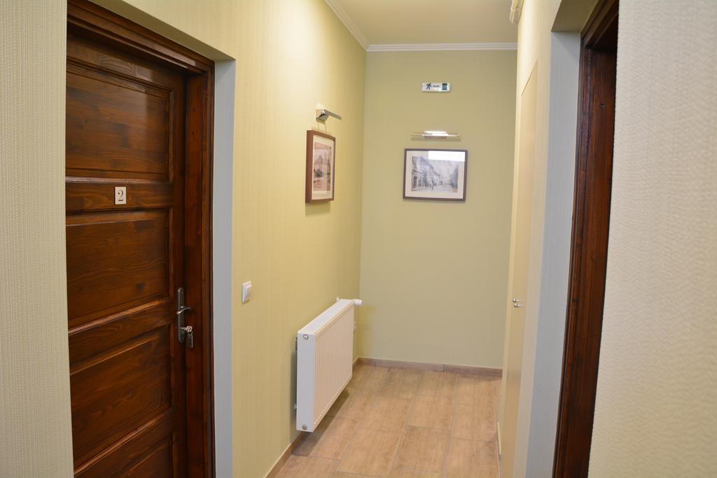 Bodza Apartmanok Eger Phòng bức ảnh